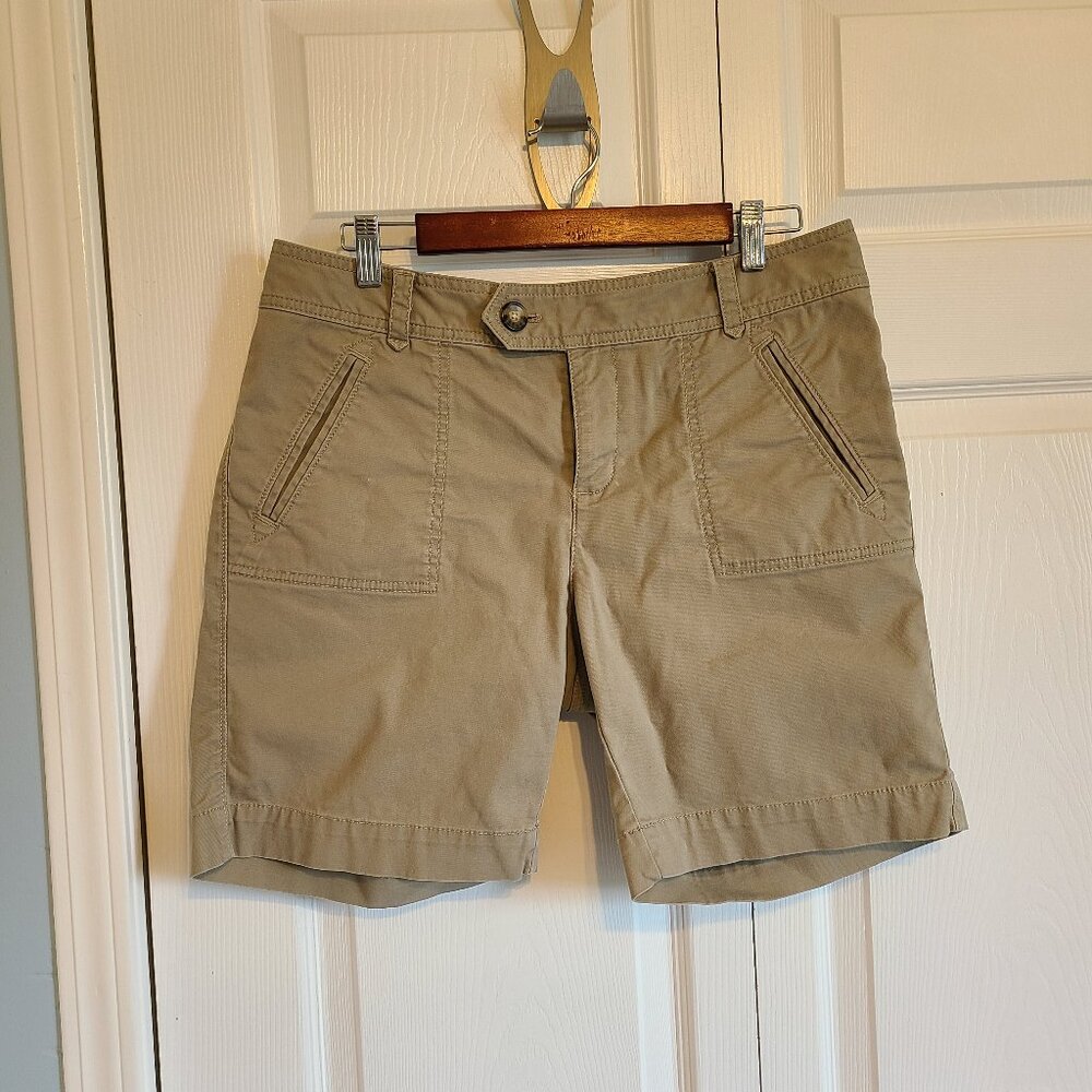 Eddie Bauer walking shorts
